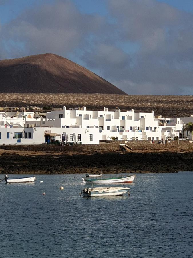 Apartamento La Graciosa Camelia Beach Vistas Mar Caleta de Sebo Exterior foto