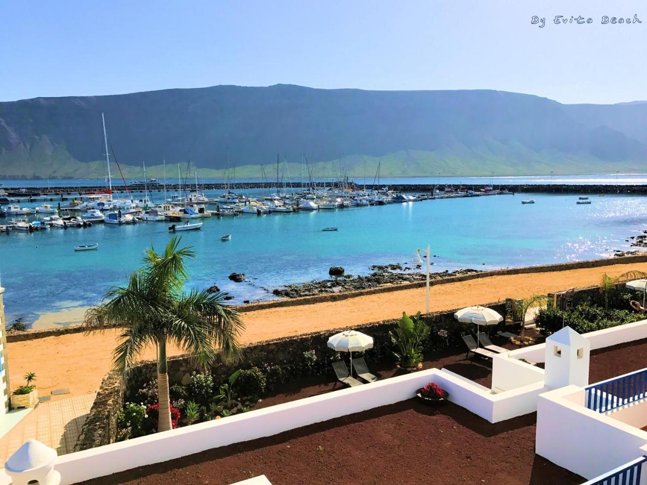 Apartamento La Graciosa Camelia Beach Vistas Mar Caleta de Sebo Exterior foto